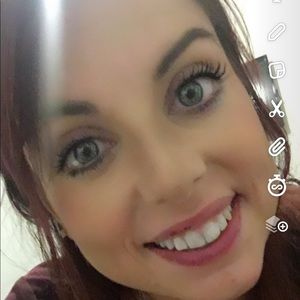 Meet your Posher, Vanessa